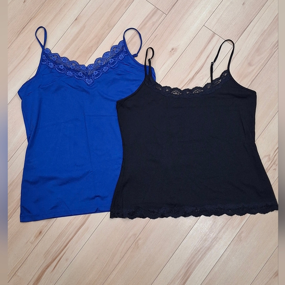 🔥3/$40🔥 Set of 2 Stretch & Lace Cami sz L